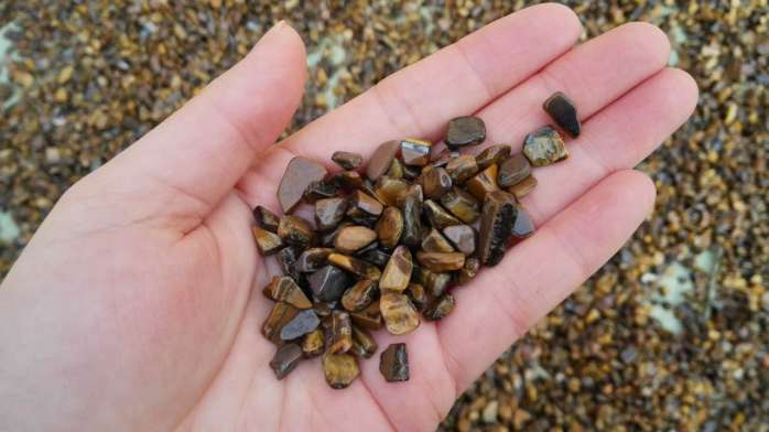 Natural gold tiger eye jasper stones